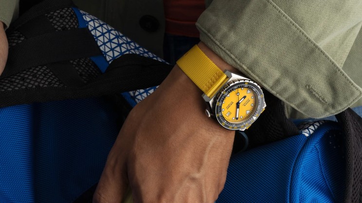Sub 600T with NATO strap © DOXA