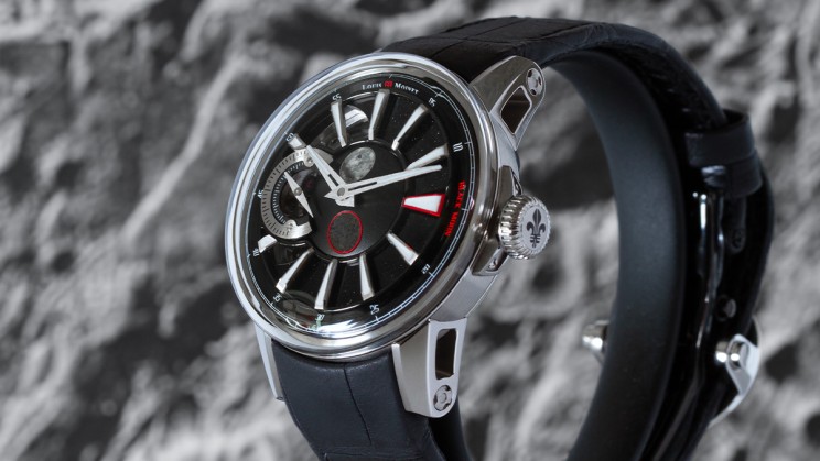 Black Moon © Louis Moinet