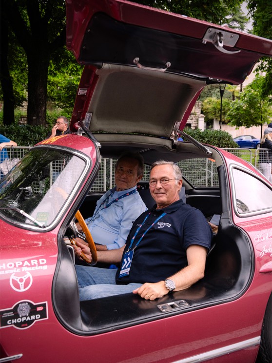 Karl-Friedrich Scheufele and Jacky Ickx in their Mercedes-Benz 300 SL Gullwing © Chopard