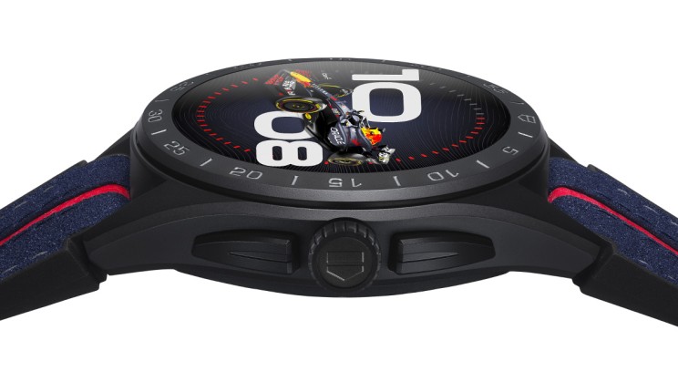 TAG Heuer Connected Calibre E4 45MM x Oracle Red Bull Racing Edition © TAG Heuer