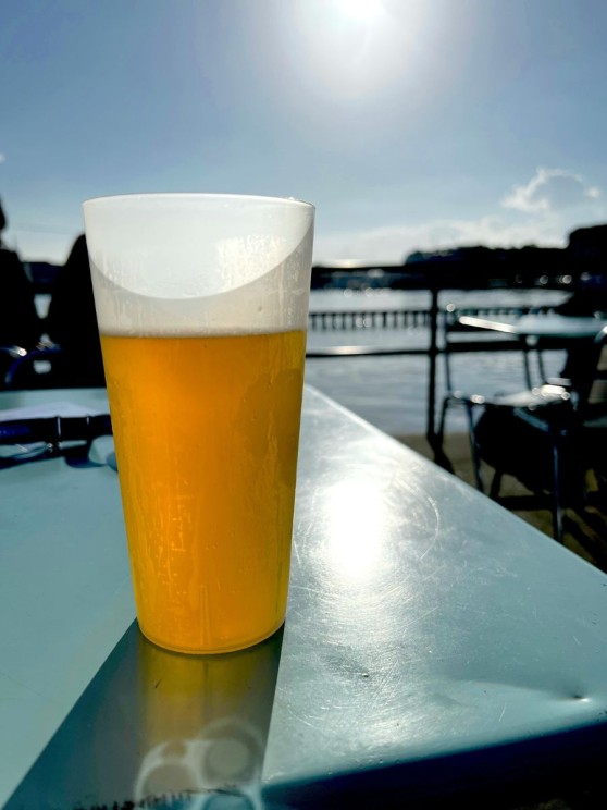 Beer © Balazs Koren / Unsplash