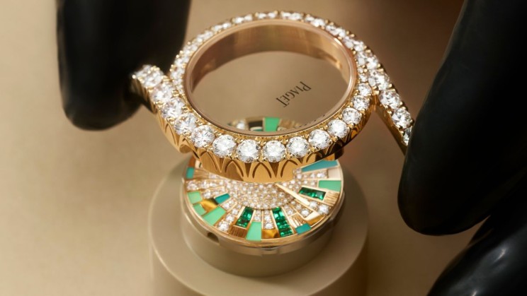 Assembling the Limelight Gala © Piaget 2