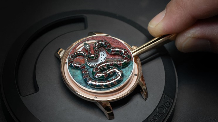 Ophidian Hour Dial © Jaquet Droz