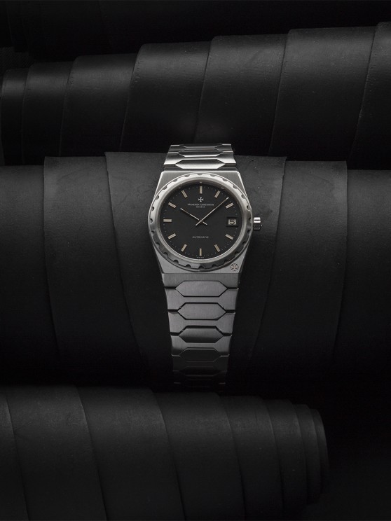 Le modèle 222 originel, que Vacheron Constantin avait présenté en 1977.