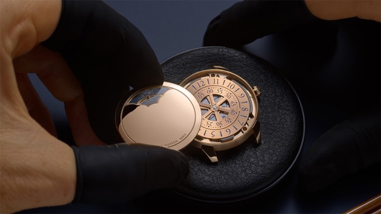 Dial of the Tambour Convergence – Pink gold © Louis Vuitton