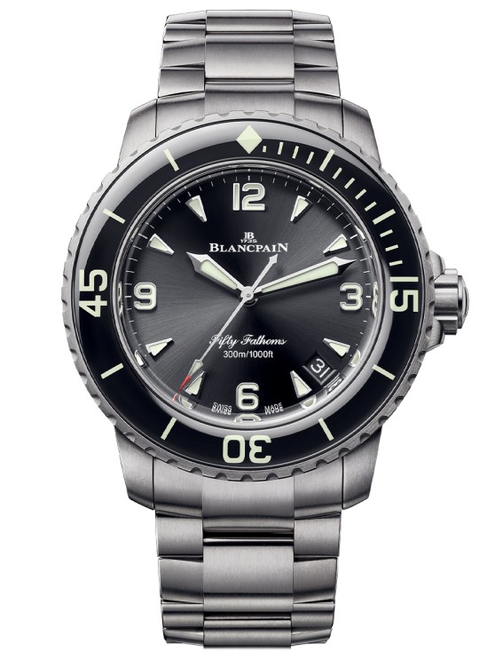 Bathyscaphe en titane, 42,3 mm de diamètre, mouvement automatique avec date par guichet, bracelet en titane. CHF 17'800 © Blancpain