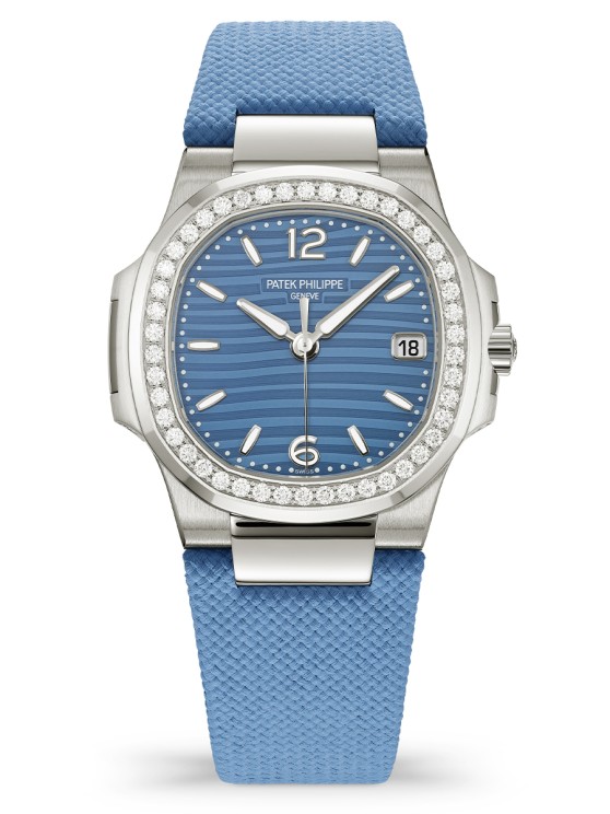 7010G Nautilus Date, Central Seconds © Patek Philippe