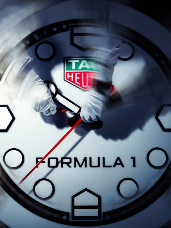 Pitlane Clock © TAG Heuer