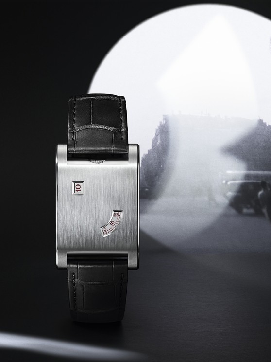 Cartier Tank, modèle platine, édition limitée à 200 exemplaires - © Cartier
