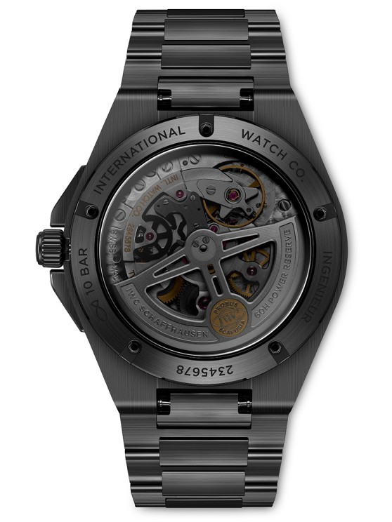 Ingenieur Automatic 42 in black ceramic © IWC Schaffhausen