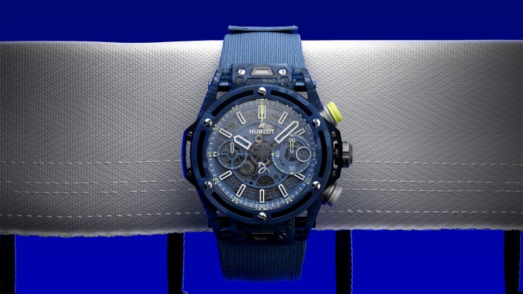 The Big Bang Unico Novak Djokovic was born from an innovative composite, blending worn-out rackets and recycled polos—a watch that is both technical and sustainable. ©Hublot