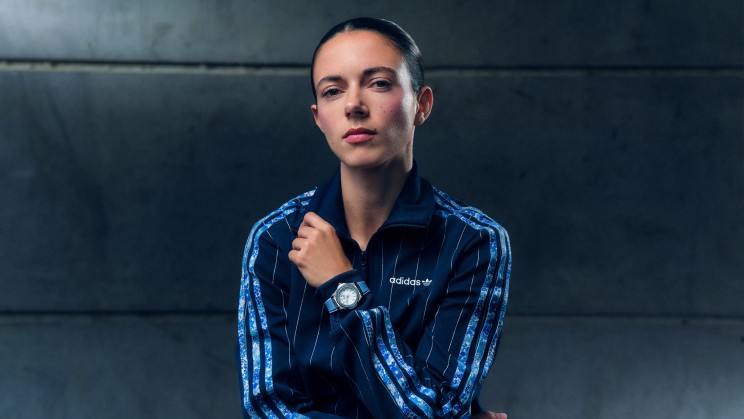 Aitana Bonmatí wearing the Big Bang One Click in Joyful Sky Blue © Hublot 
