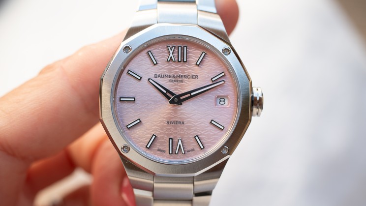 La Riviera en rose © Baume et Mercier