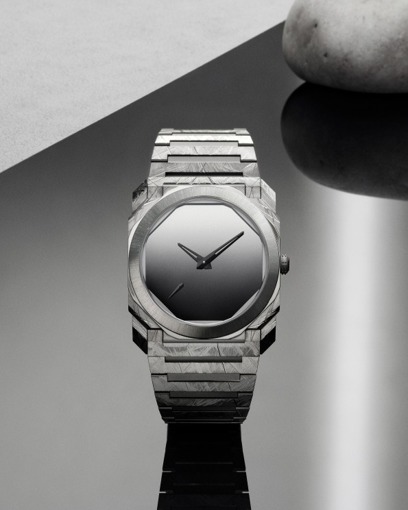 The Octo Finissimo Lee Ufan x Bvlgari © Bvlgari
