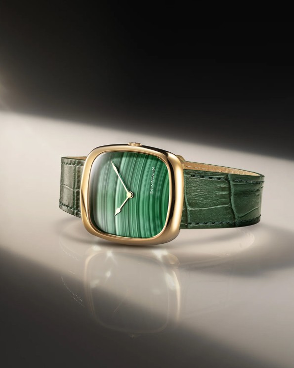 The Gold PVD Dennison with a malachite dial © Dennison