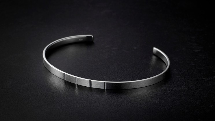 Yukihira Black Gradation Dial © Minase
