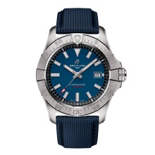 Avenger Automatic GMT 44 © Breitling