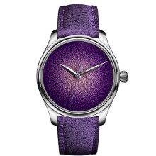 Endeavour Centre Seconds Concept Purple Enamel © H.Moser & Cie