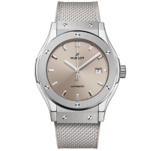 The Classic Fusion Essential Taupe ©Hublot