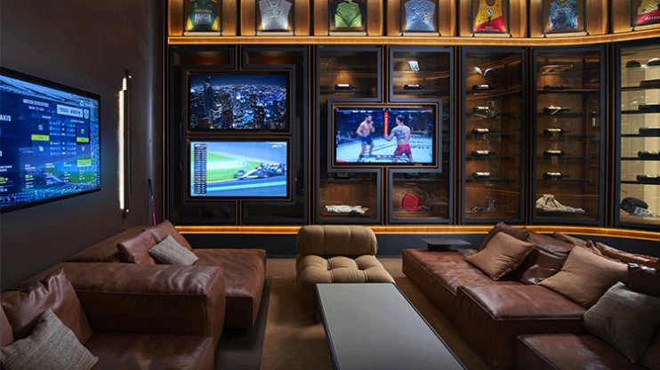St Martin Boutique Sports Bar © Richard Mille