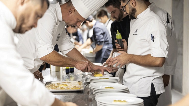 Kitchen of EHL © Blancpain