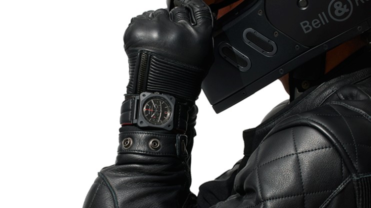 BR 03-94 Blacktrack © Bell & Ross