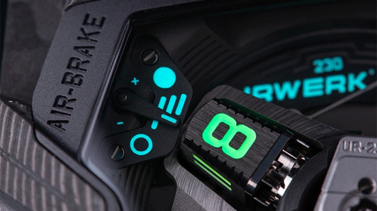 UR-230 Eagle © Urwerk