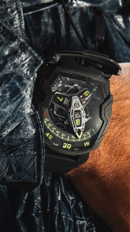 UR-230 The Eagle © Urwerk 