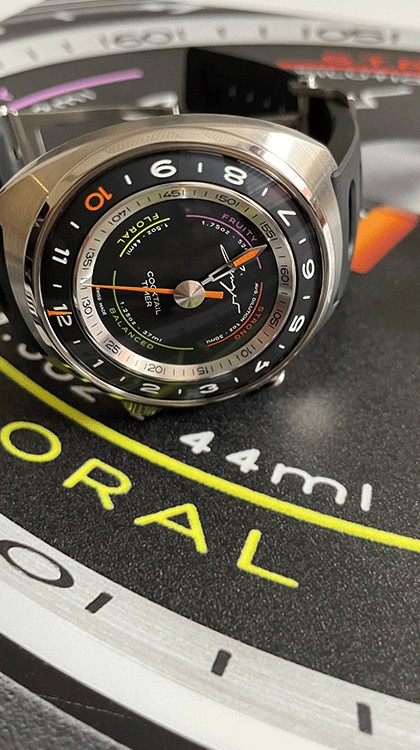 Cocktail Timer Singer Reimagined x Fine Watch Club © Jean-Christophe Teigner